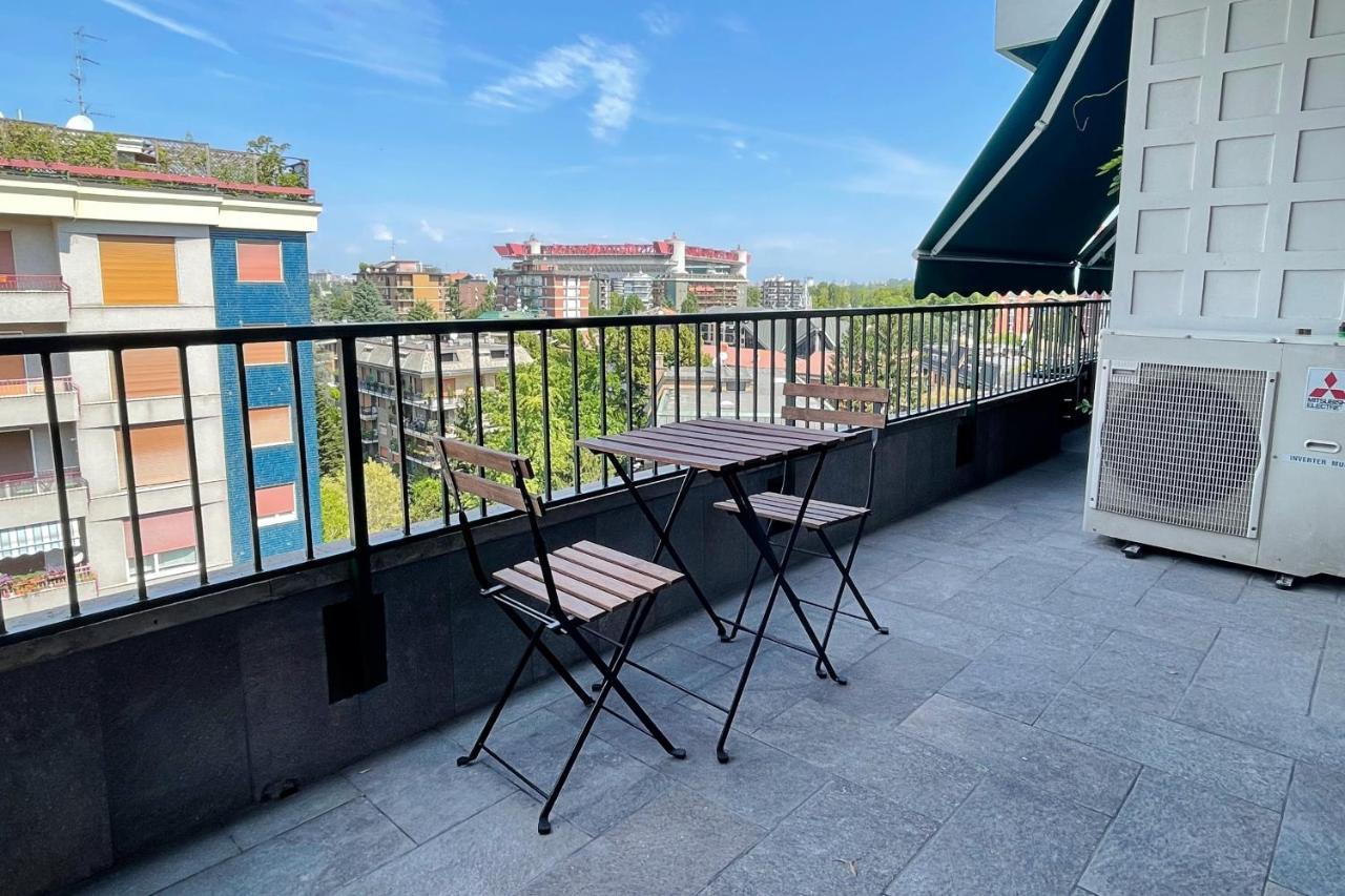 ميلان Best Way Rent - Elegante Loft Con Terrazzo المظهر الخارجي الصورة