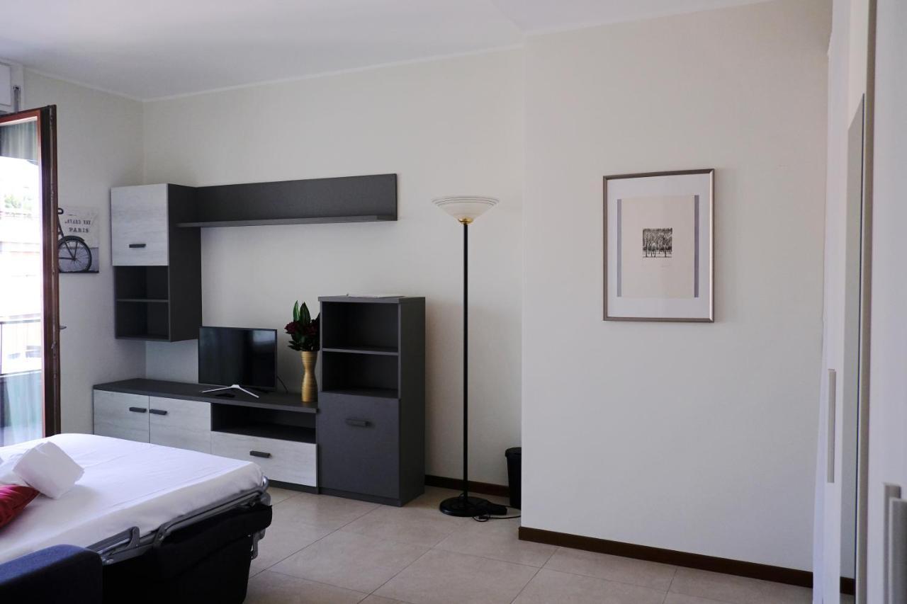 ميلان Best Way Rent - Elegante Loft Con Terrazzo المظهر الخارجي الصورة
