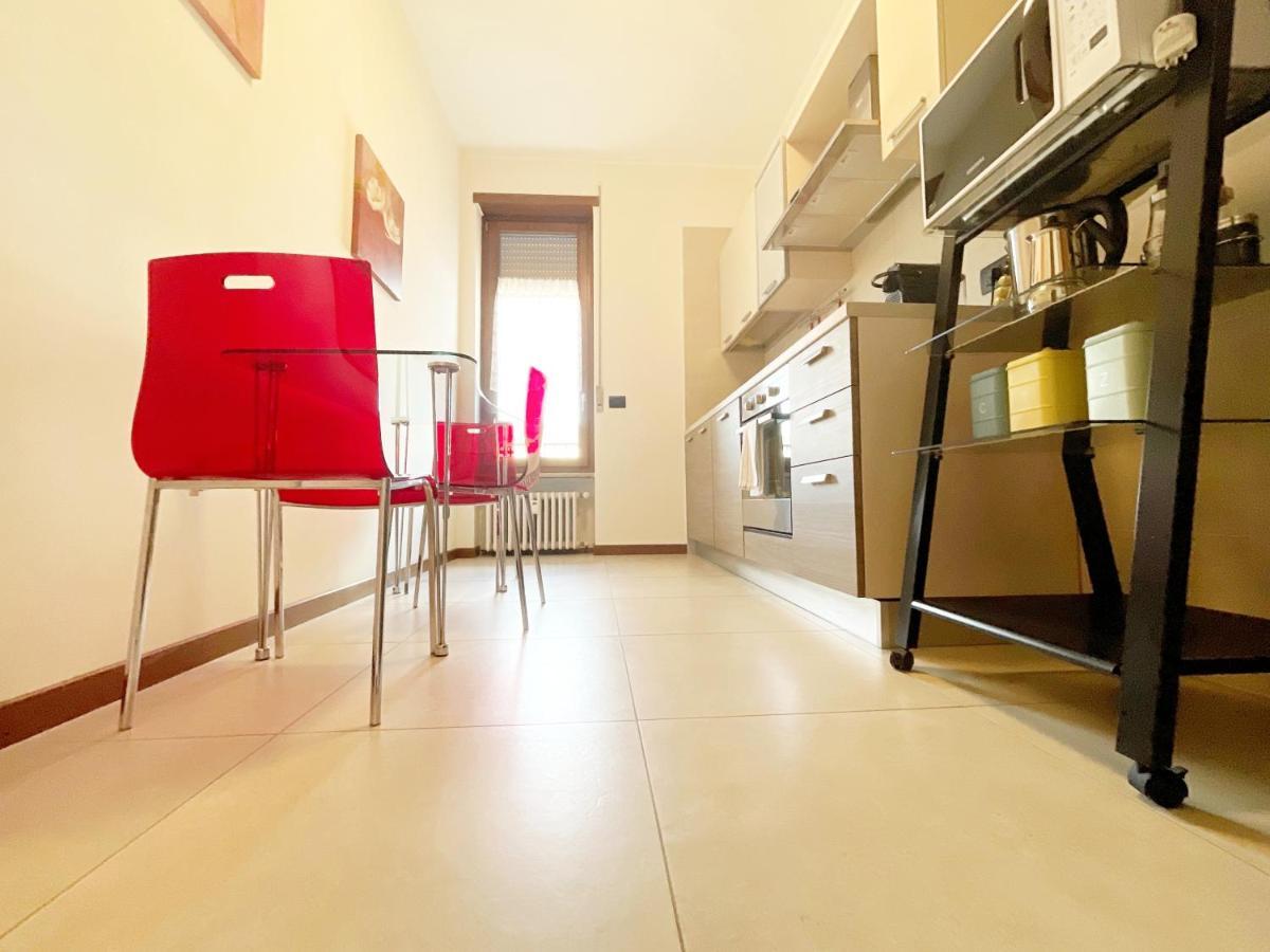 ميلان Best Way Rent - Elegante Loft Con Terrazzo المظهر الخارجي الصورة