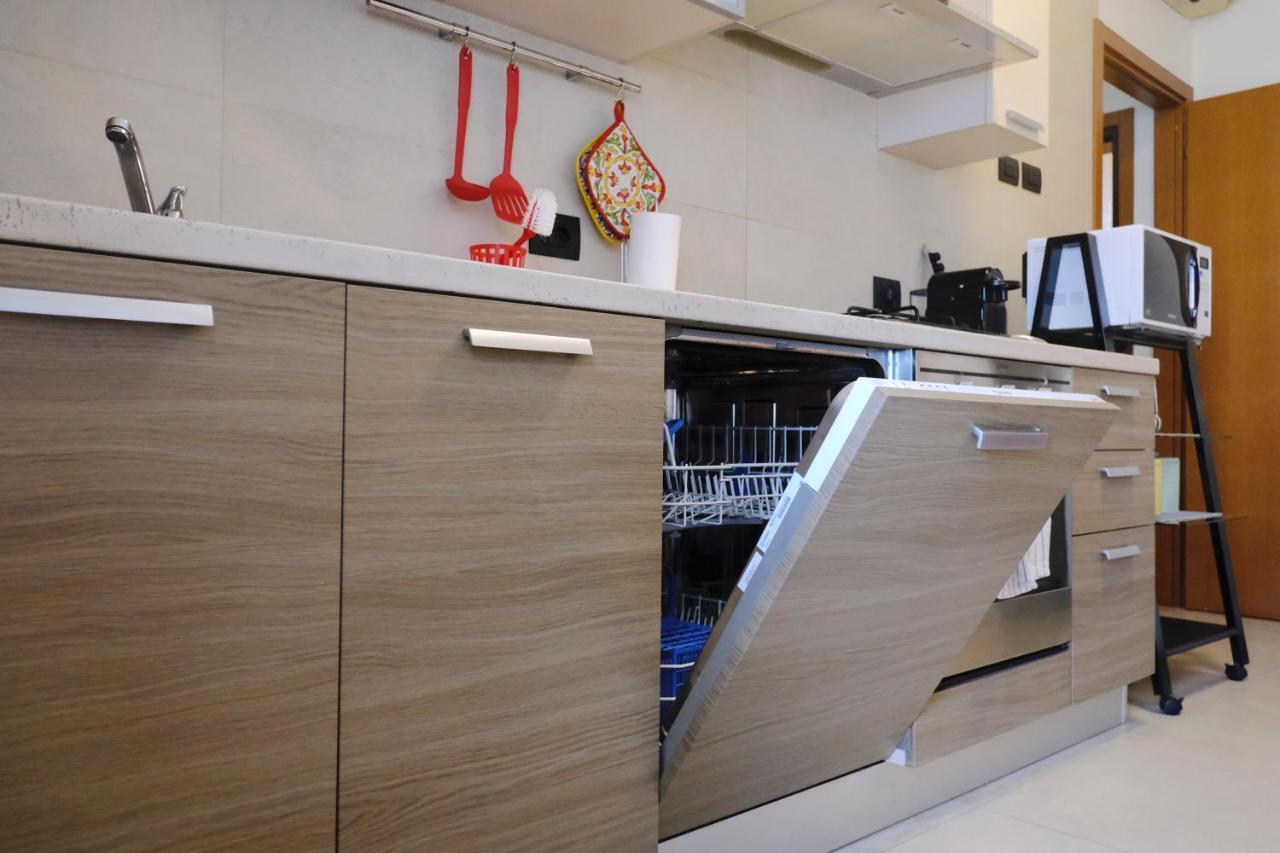 ميلان Best Way Rent - Elegante Loft Con Terrazzo المظهر الخارجي الصورة