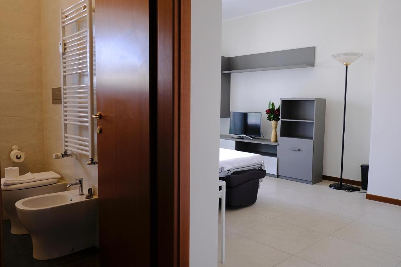 ميلان Best Way Rent - Elegante Loft Con Terrazzo المظهر الخارجي الصورة